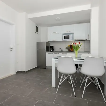 Ferienwohnung Vila Branka Makarska Exterior foto