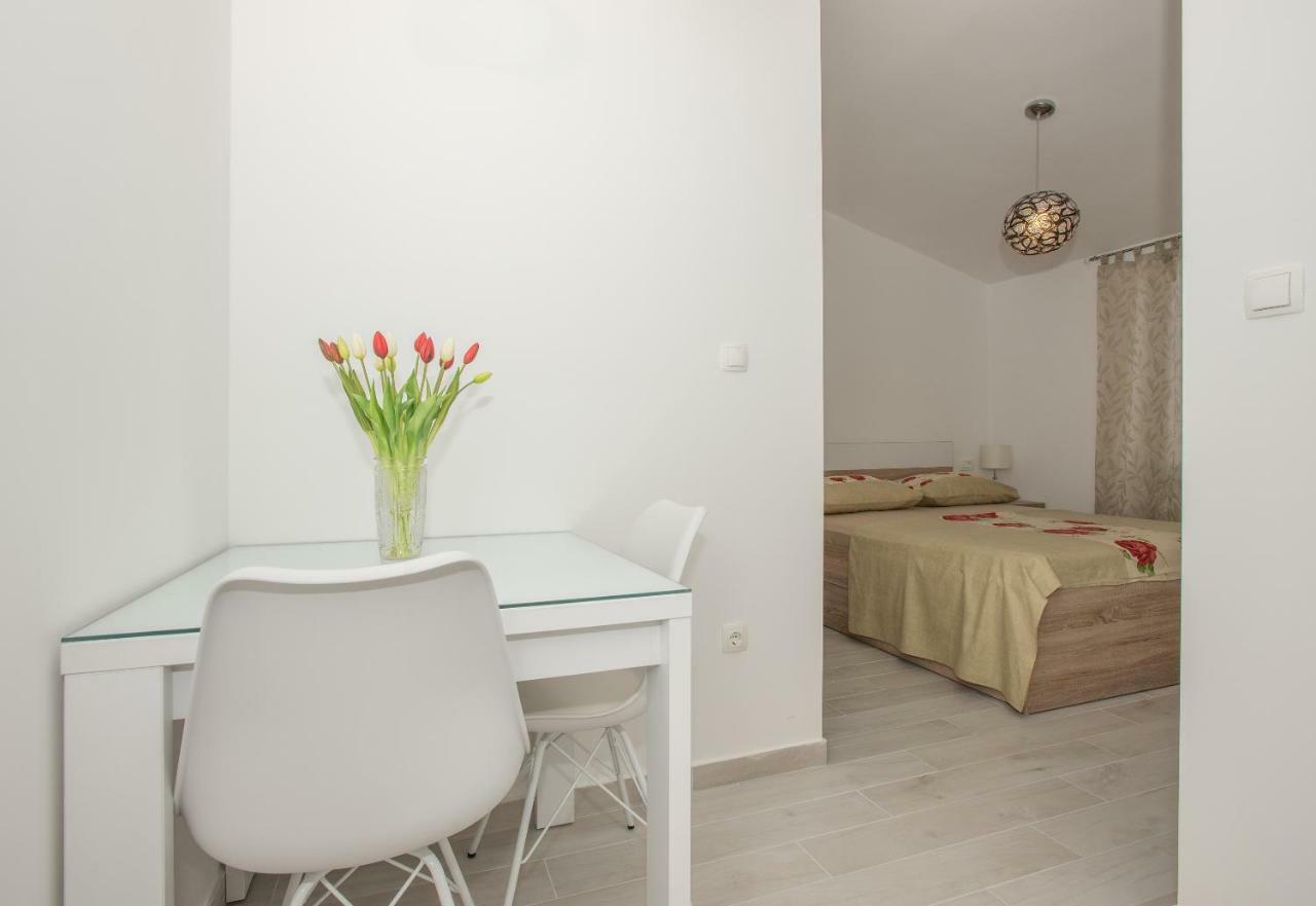 Vila Branka *